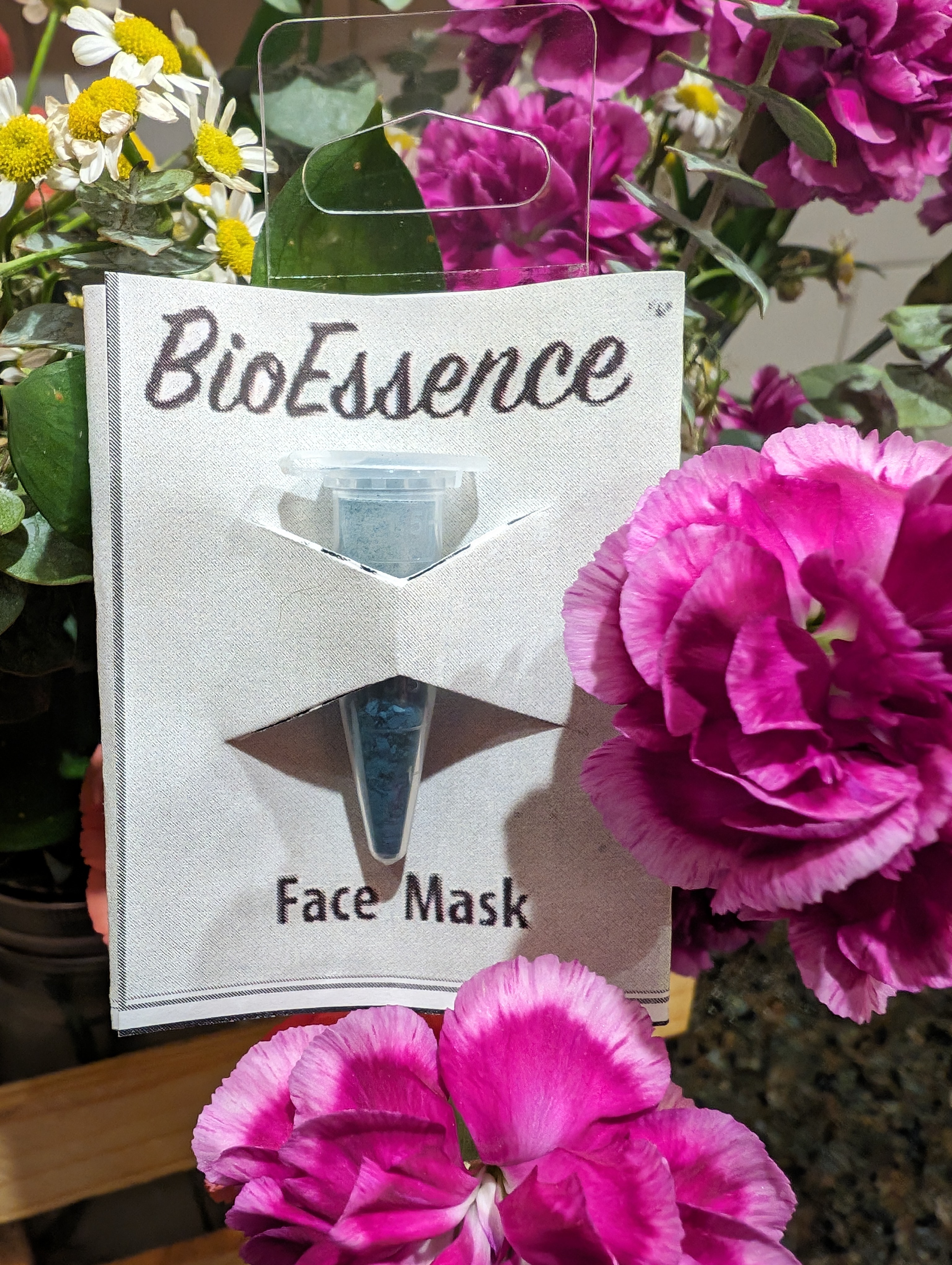BioEssence cosmetic Face mask photo.
